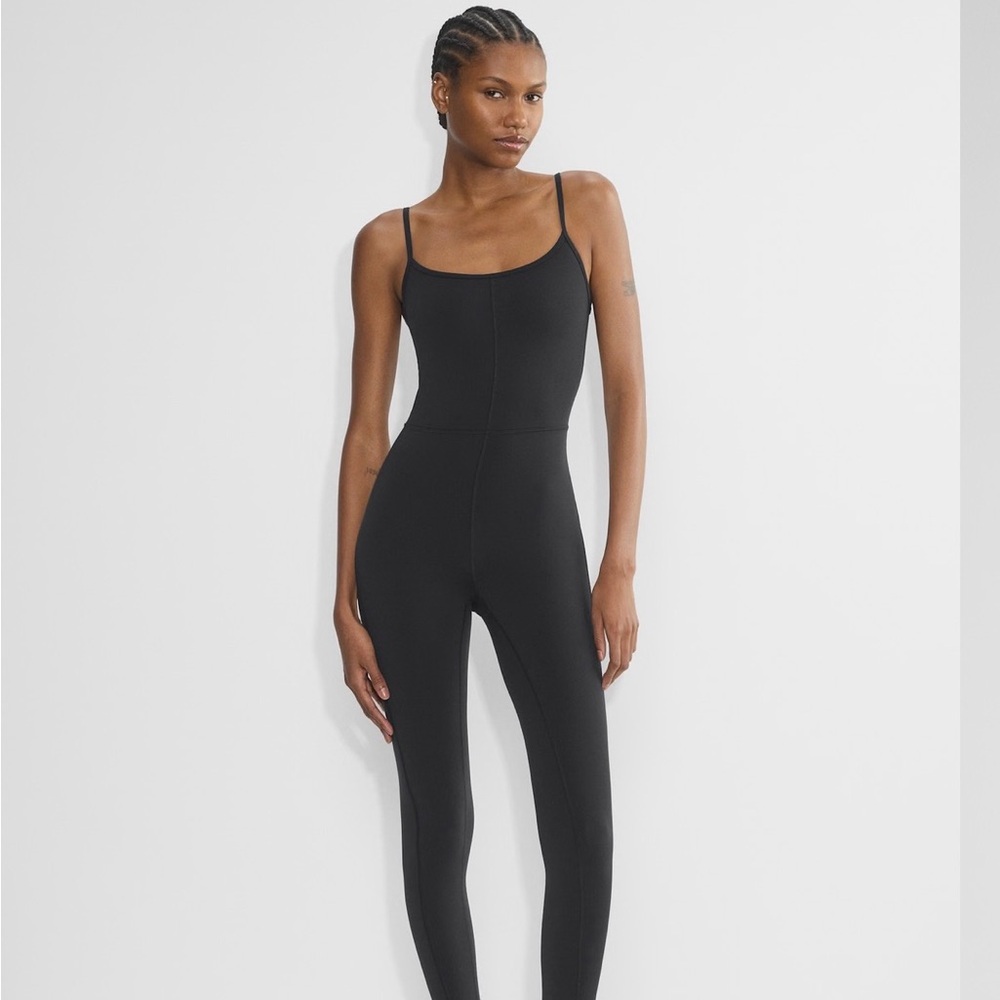 LIFE Divinity Jumpsuit
Body-hugging scoopback jumpsuit